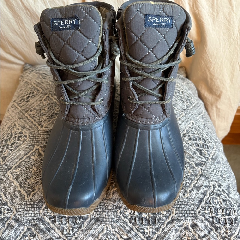 Sperry Gray Quilted and Navy Rubber Boots